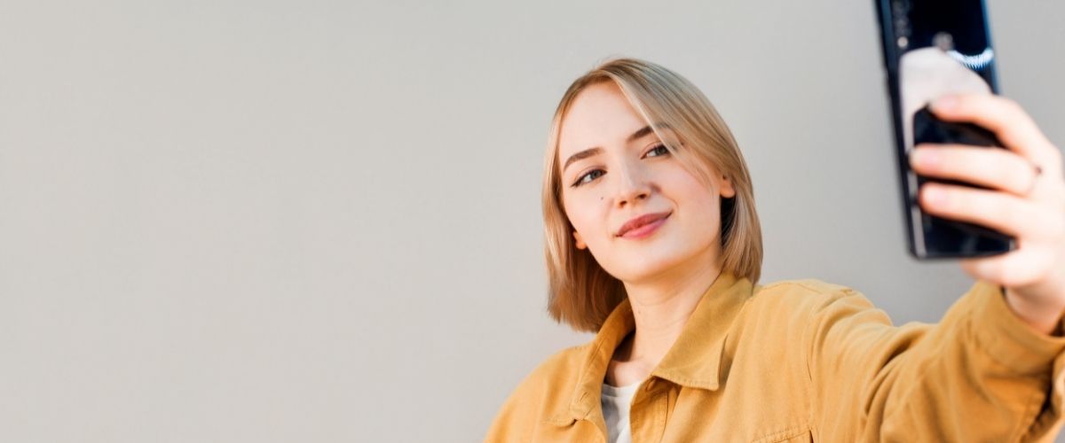 DIY Tips for Creating the Perfect YouTube Backdrop